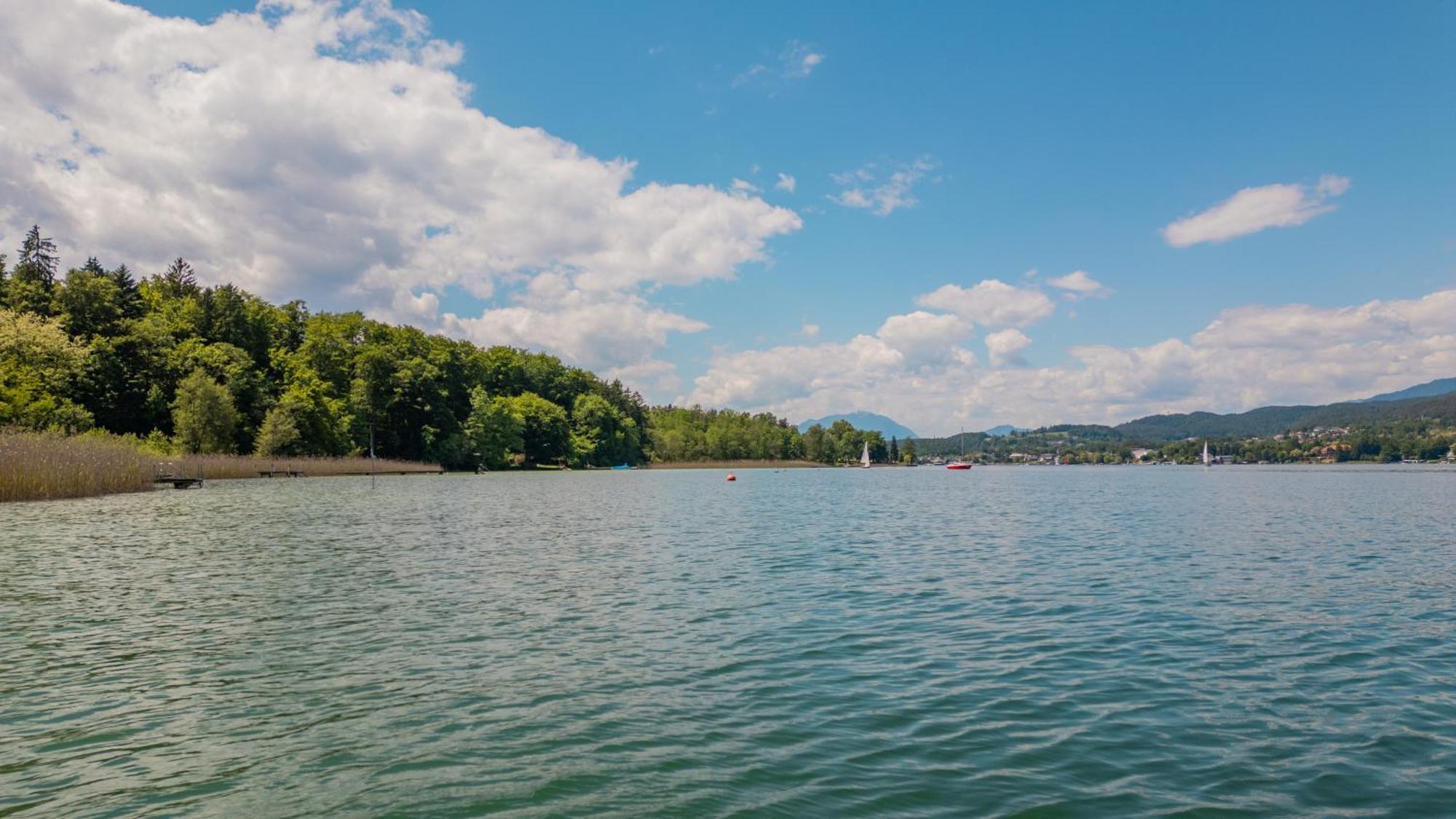 Strandhotel Schabus Velden am Woerthersee Exterior photo